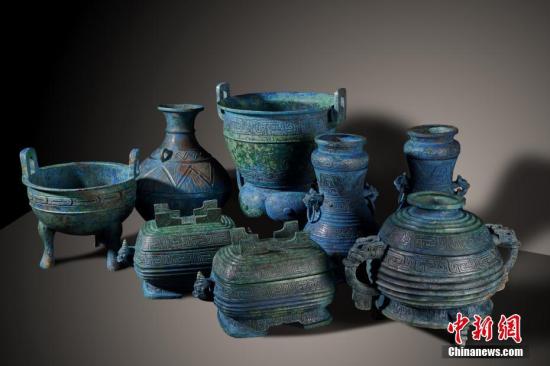 圖為青銅器組。國(guó)家文物局供圖 點(diǎn)擊進(jìn)入下一頁(yè)